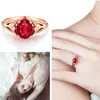 Cluster anneaux luxueux cristal creux rouge ovale pour les accessoires de doigt de mariage de mariée qualité argent 925 ring