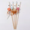 50 -stc/lot Cat Toys Cat Teaser Wood Stick Kitten Funny Mouse Balls Feather Cat Wand Toise Toys Interactive Cat Supplies 240401