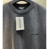 Baleciaga Shirt Designer Shirt Men's Plus Tees Polo Baleciaga Neck bordado y estampado de estilo polar de verano con camiseta de algodón puro 992 979