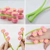 Face Massager 1Pcs Flower Shape Facial Massager Roller Manual Face-lift Neck Slimming Relaxation Anti Wrinkle Beauty Tools Skin Care Health 240409