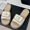 Designer Slippers Small Fragrant Woven Slippers Women Flat Sandals Metal Buckle Leather Fashion Summer Beach Slippers White Flat Beach Party Shoes Top Quality