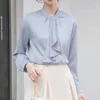 Bluzki damskie Qoerlin francuskie eleganckie ze streamerowym krawatem białe niebieskie koszule 2024 Spring Autumn Long Rleeve Office Office Bluzka