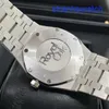 AP Athleisure Wrist Watch Royal Oak Series Femmes 33 mm de diamètre Mouvement Précision acier en acier platine Mentide décontractée
