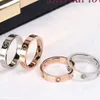 Van -Armband -Pattr S925 Sterling Silber verteilt 18k Ring mit nicht verblassender Farbe für Frauen einzigartiges Design Instagram Roségold -Paar Ring