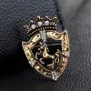 Nouveau bouclier de couronne personnalisé Emblème Emblème Pin d'épingle