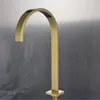 Rubinetto del rubinetto spazzolato per bagno spazzolato due fori in oro rosa oro diffuso del rubinetto del rubinetto tocco 360 tappa del bacino rotante