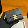 Nouvelle mode Classic French Brand Designer Wallet Men Femme Portefeuille en cuir avec une galette à glissière Purse à bobine