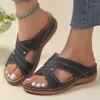 Sandalen Frauen Low Heels Sommerschuhe für Hausschuhe im Freien im Freien Frau 2024 Strand Elegante Zapatos Mujeres