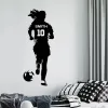 Picker di football personalizzato Girl Girl Soccer Wall Adesivo in vinile per la casa Decals sportiva Nome della squadra personalizzato e numero murale G006