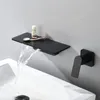 Robinette de baignoire de salle de bain en laiton noir / or / chromée à poignée simple cascade mixage baignoir baignoire mural robinet de douche mural