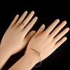 Modelo de mão de manequim mole de fêmea mole durável para anéis de jóias luvas pulseiras