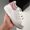 Gradient K designer barnskor för läder utomhus som kör ungdom basket sneakers 3m reflekterande svart vit sammet tjock sulad platt höjd ökar avslappnad