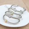 Fashion 7mm Bangle 18K Charm Classics Gold Diamond Armband Armband Silver Luxury Cable Designer Smycken Färg med vit och rosa zirkon