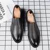 Zapatos informales de estilo coreano Oxfords Diseñador de vestimenta Mensor para hombres Traje de cuero de cuero Calzado de mocasillas de lujo Macho formal para hombres