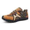 Fitness Shoes Brown Homens Homens de verão Sneake Sneake Mesh Camping Sneake Sneia