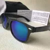 Rays de créateurs Men Classic Brand Retro Sunglasses pour femmes Bands de produits de lune