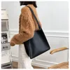 Femmes de qualité Tote Sac épaule en cuir de sac à main Luxury Luxury grande capacité Couleur solide Shopper Bolsos 240322