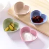 Super süße Herzform Keramiksauce Gericht Mini Seitgewürztesünde Gewürzgeschirr Sushi Soja Diping Bowl Snack serviert Gerichtsschüsse Gewürze für Sushi