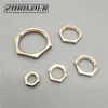 Brass Hex Slotmoeren Pijpaanpassing M10 M12 M14 M16 M20 1/8 "1/4" 3/8 "1/2" 3/4 "1" BSP Vrouwelijke draad zeshoekige schachtkap