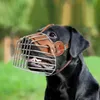 Pet Dog Muzzle Baster Muzzles Muzzles de gros chiens Arrêtez de mordre les aboiements pour mâcher pour les fournitures de chiens anti-écran allemands