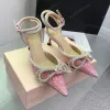 2024 Glitter Dubbelkistige boogpompen schoenen Crystal Rhinestone Evening Dres 65 mm hoge hak sandalen dames slippers luxe ontwerper enkeljurk schoen bruiloft dres dres