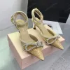 2024 Glitter Dubbelkistige boogpompen schoenen Crystal Rhinestone Evening Dres 65 mm hoge hak sandalen dames slippers luxe ontwerper enkeljurk schoen bruiloft dres dres