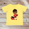 Süßer kleiner schwarzer Junge spielt amerikanisches Fußball-Shirt Kawaii schwarze Jungen T-Shirt Girls T-Shirt Kurzarm T-Shirt T-Shirt Top