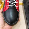 Повседневная обувь красная белая черная цветная мода роскошные кроссовки для мужчин платформы для кружевного молния мужчина.