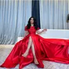 Party Dresses Classic Long Red Satin Evening With Slit Sheath Boat Neck Dubai Floor Length Sweep Train Prom Dress For Women