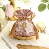 10pcs Velvet Sugar Gift Sac avec de la ficelle et de la carte de Noël d'anniversaire de Noël COOIKE Candy Sacs d'emballage