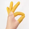 100 pc's wegwerp vingertips Protector Handschoenen Rubber niet-slip vingerbedekking Werkhandschoenen met wit/geel/oranje