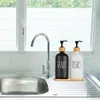 Lotion de distributeur de savon liquide portable rechargeable à main maison de salle de bain de salle de bain