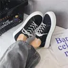 Casual schoenen heren skateboard lente herfst trend sport solide platform veter canvas mode sneakers tenismasculino