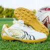Amerikan Futbol Ayakkabı Kids Kapalı Toplum Sneaker Fast Futsal Futbol Slip Olmayan Profesyonel Ultralight Eğitim Botları