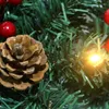Декоративные цветы рождественские украшения гирлянды зелень открытая освещенная сосна праздничная рождественская орнамент мантийный камин-пламен устойчивый декор