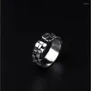 Кластерные кольца Оригинальный дизайн 925 Серебряные нерегулярные клетчатые кольцо для мужчин и женщин Винтаж простые глянцевые украшения для вечеринок