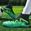 Американские футбольные туфли Turf Soccer Men Men High Top Hard Court Boots Anti Slip Boys Futsal Sneakers Trainers Trainers плюс размер chuteira tf