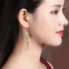 Boucles d'oreilles en peluche 1 paire paire paire longue personnalité rétro personnalité accroche hanfu cheongsam décor accessoires bijoux femmes fille fille cadeau d'anniversaire cadeau