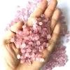 100 g 8-12mm naturlig rosa kristall grus roskvartzrittens kristallsten stenrock chips lyckliga naturliga stenar och mineraler