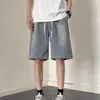 Mäns shorts American Retro Blue nödställd denim Löst tvättad stilig avslappnad high street fem-punkts byxor manliga kläder