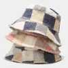 На открытом воздухе теплый ягненка искусственный мех шляпа шляпа Сплошная пушистая рыбацкая шапка рыбаков Winter240410