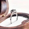 Anéis de banda Joycejelly Classic Womens 925 Sterling Silver Ring com True Molibdenum Stone 1CT 2CT D Color Round Luxury Wedding Jewelry J240410