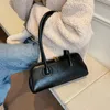 Винтажная осенняя зимняя женская сумка для подмышки модные кожаная леди маленькая сумка для плеч высококачественная женская сумочка 240402