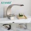 Kemaidi New Bath Basin Faucet Brass Chrome Faucet Brush Nickel Sinkミキサータップバニティホットコールドウォーターバスルーム蛇口