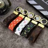 Keychains Lanyards Designer Luxury Presbyopia Keychain Pendant Leather Bag Pendant Car Trendy Brand Keychain 9Y50