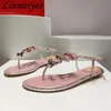 Sommerkristallsandalen Frauen Strassstein Schmetterlingsknoten Landebahnschuhe Frauen Flip Flops Urlaub Fashion Komfort flache Sandalen Frau 240329