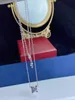Colares de jóias de design clássico colar clássico de colar de touros clássicos Claw single diamante pingente de colarinho de colarinho moda e versátil com logotipo