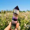 Coluna de fluorita de arco -íris natural, cura de cristal púrpura de arco -íris