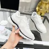 Designer sneakers oversized casual schoenen wit zwart leer luxe fluweel fluwelen suède dames espadrilles trainers vrouwen flats veter upplatform w517 08