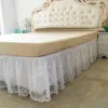 Rufflled säng kjol blommor dekor säng kjol för bröllopskougel lit spets elastisk säng täckning sängöverdrag utan yta